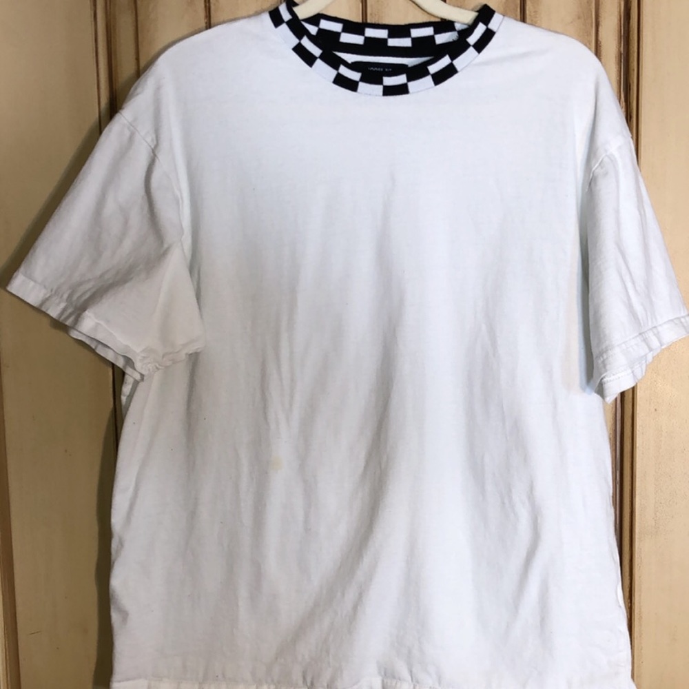 White T-shirt